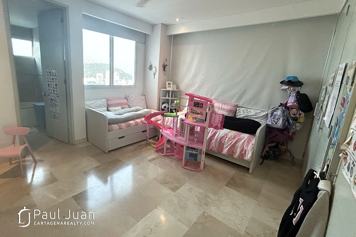Exclusive apartment in Manga